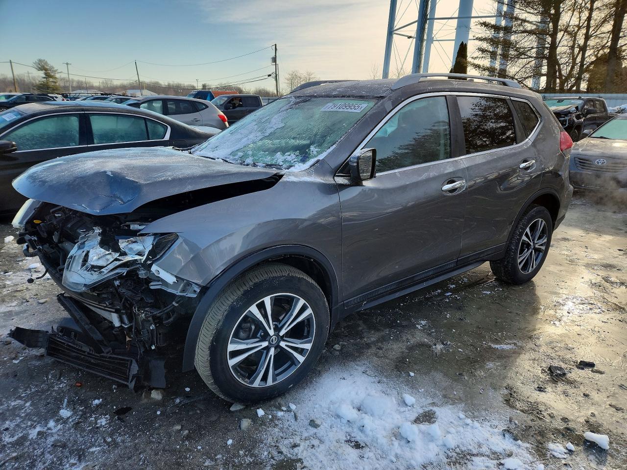 2019 NISSAN ROGUE