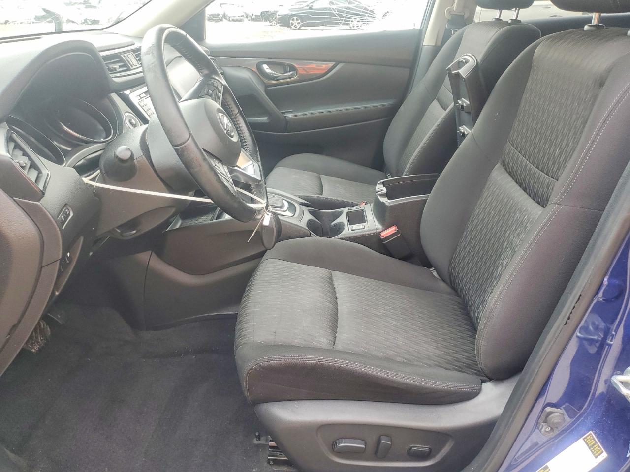 2020 NISSAN ROGUE SV photo 13