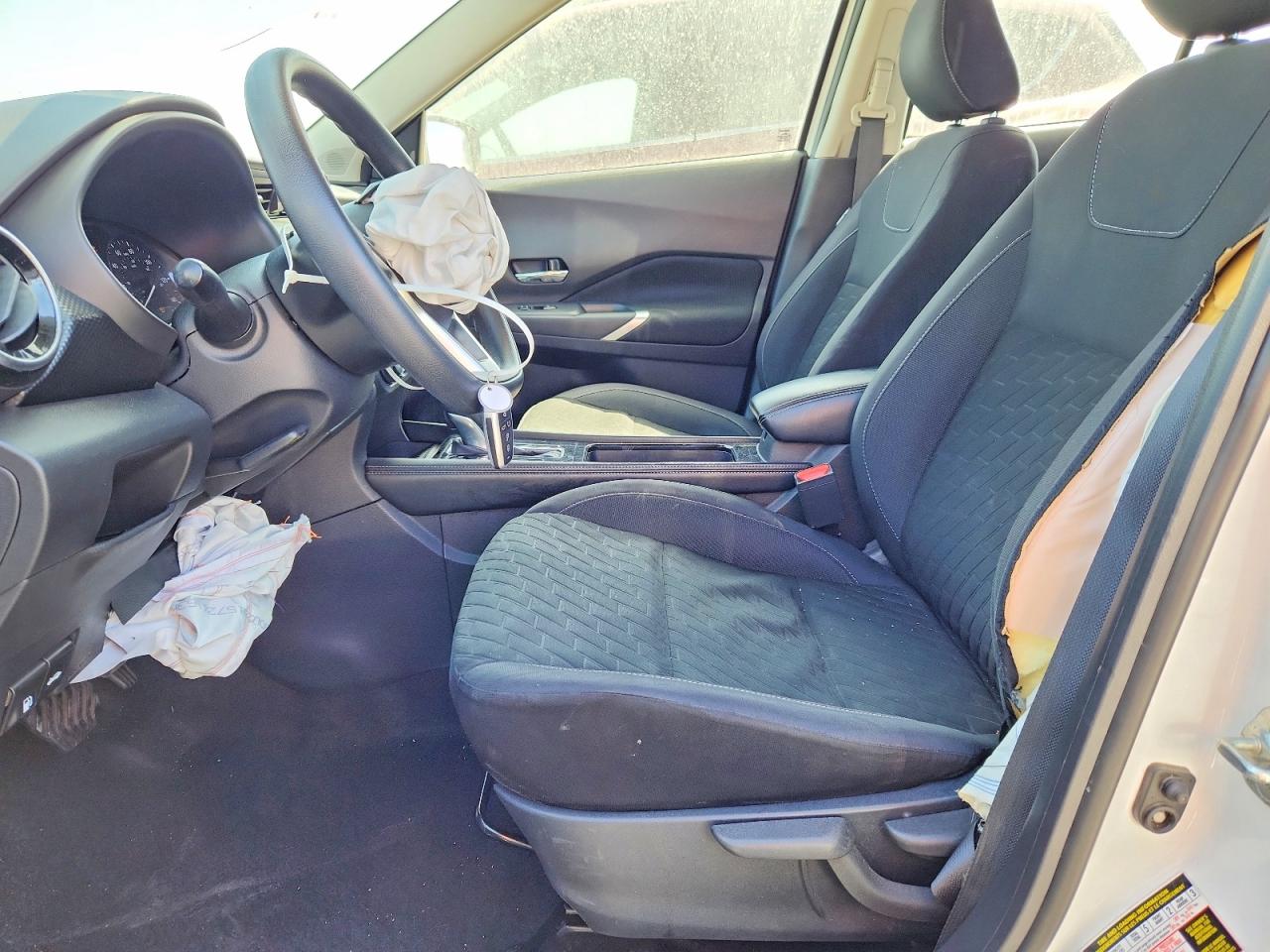 2021 NISSAN KICKS SV photo 13