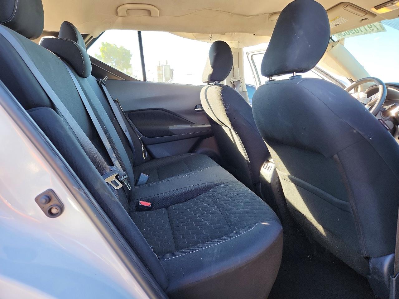 2021 NISSAN KICKS SV photo 21