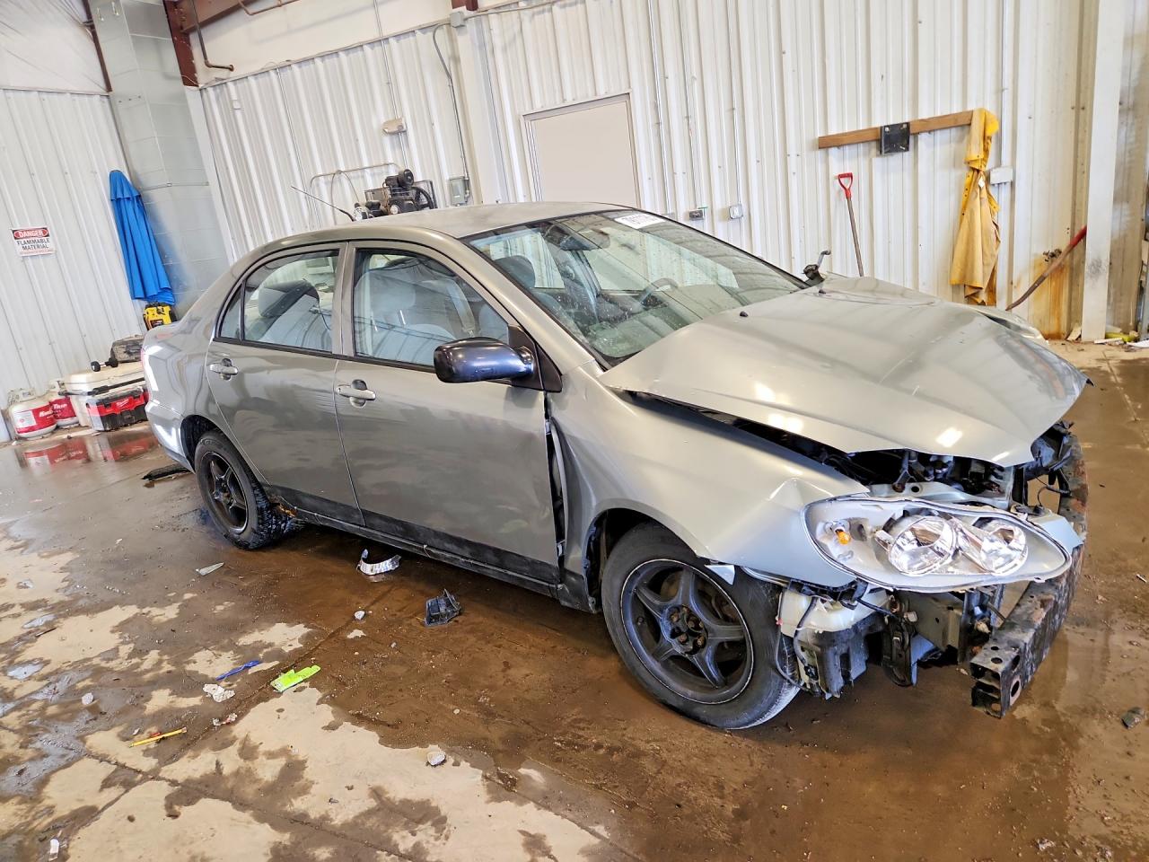 2004 TOYOTA COROLLA CE photo 7