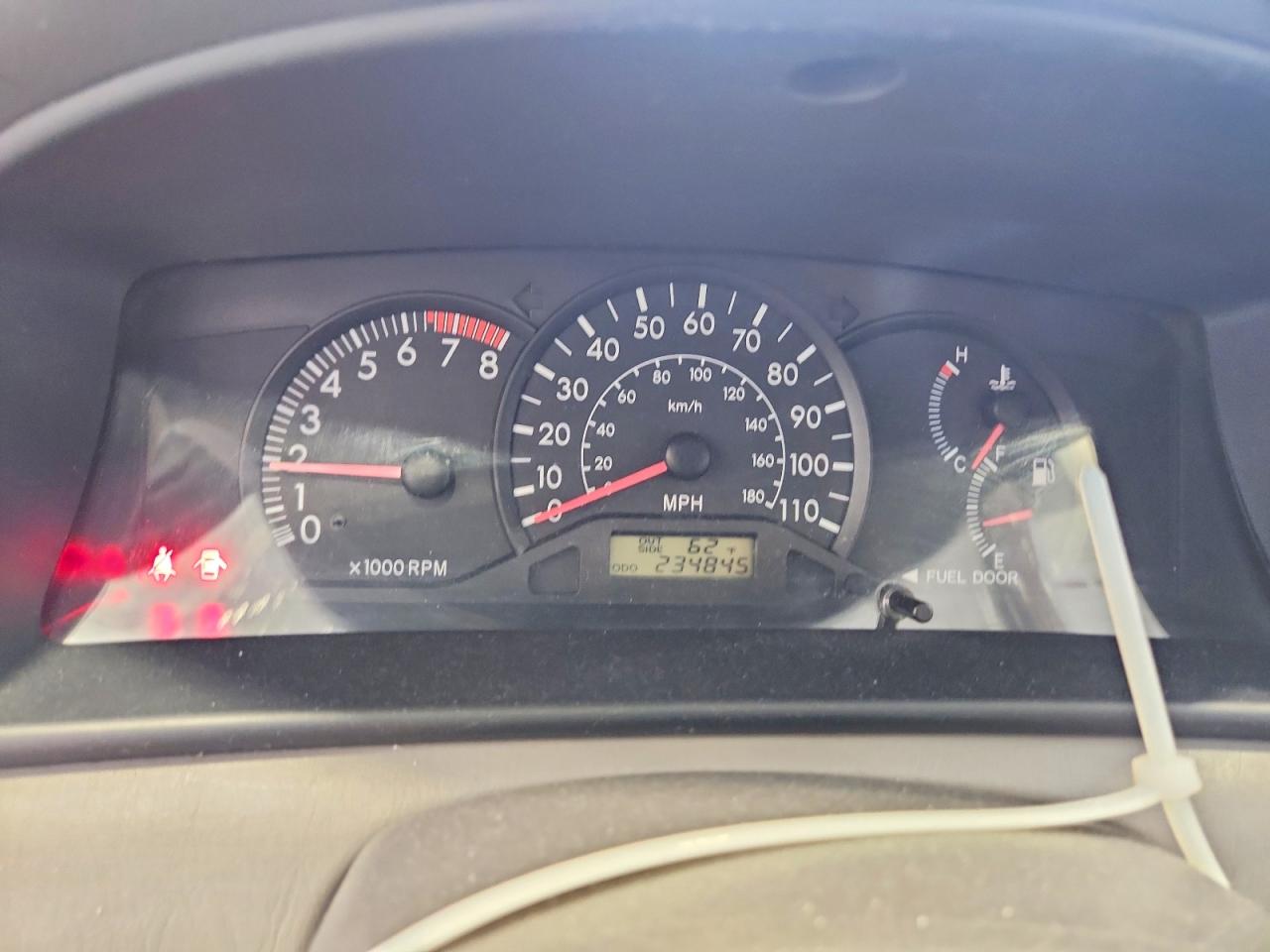 2004 TOYOTA COROLLA CE photo 17
