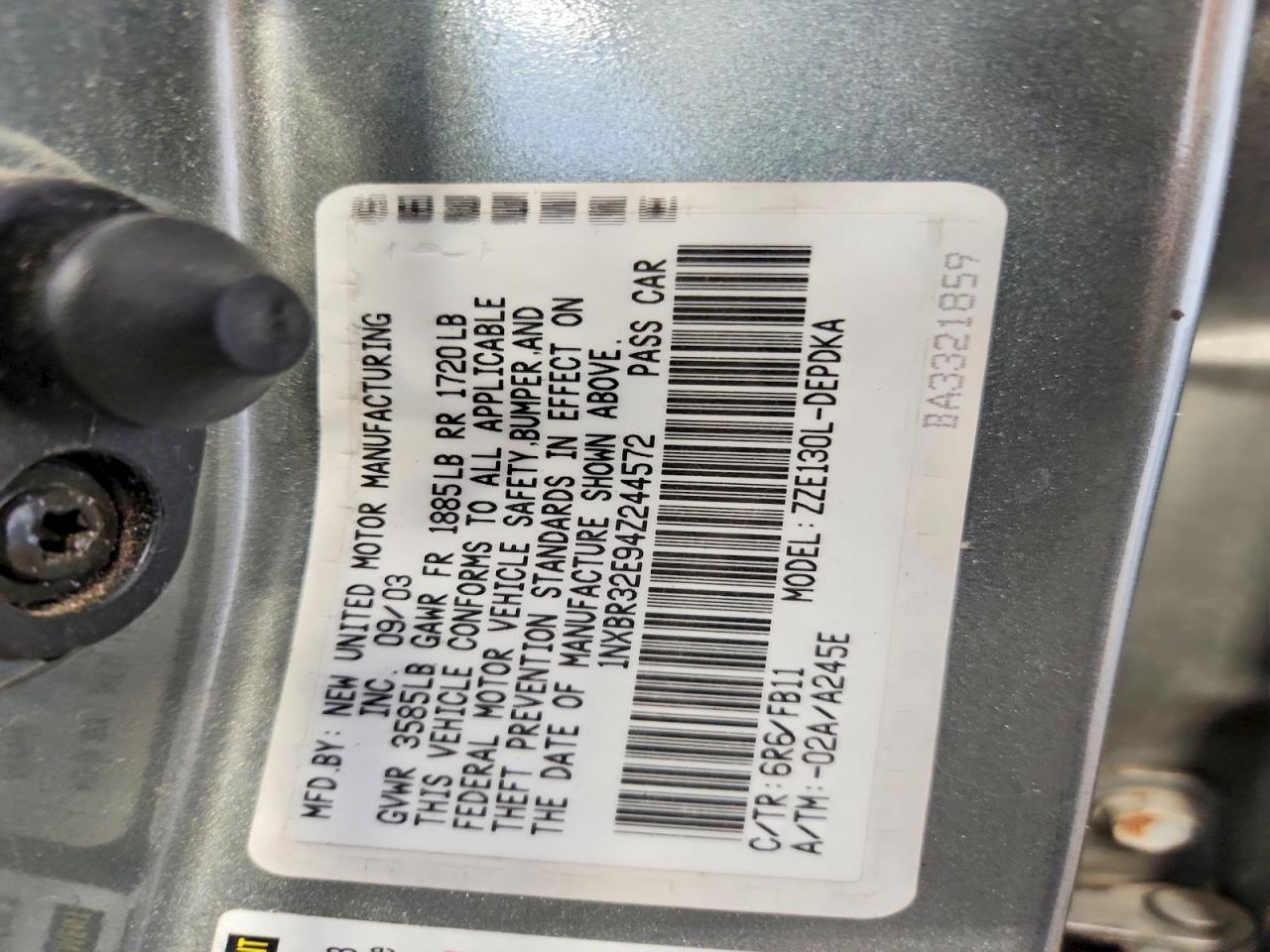 2004 TOYOTA COROLLA CE photo 25
