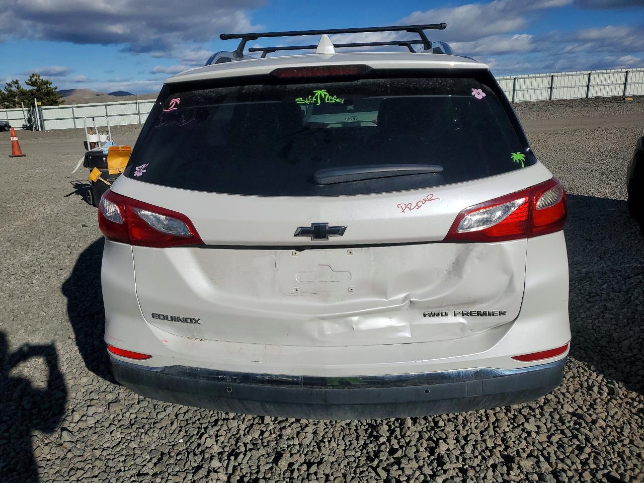 2021 CHEVROLET EQUINOX PREMIER photo 11