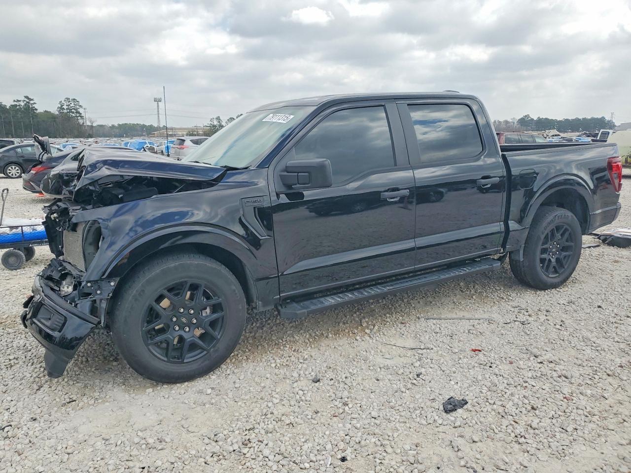 2024 FORD F150