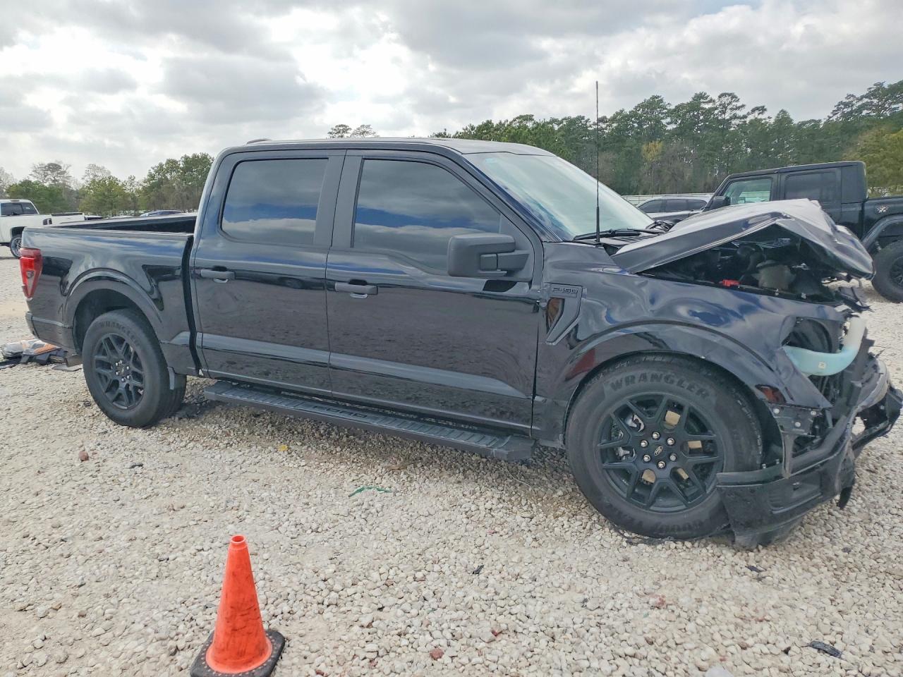 2024 FORD F150 STX photo 7