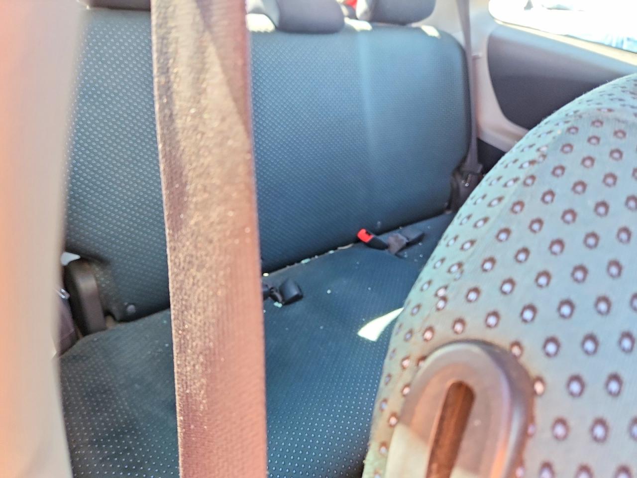 2007 TOYOTA YARIS BASE photo 28
