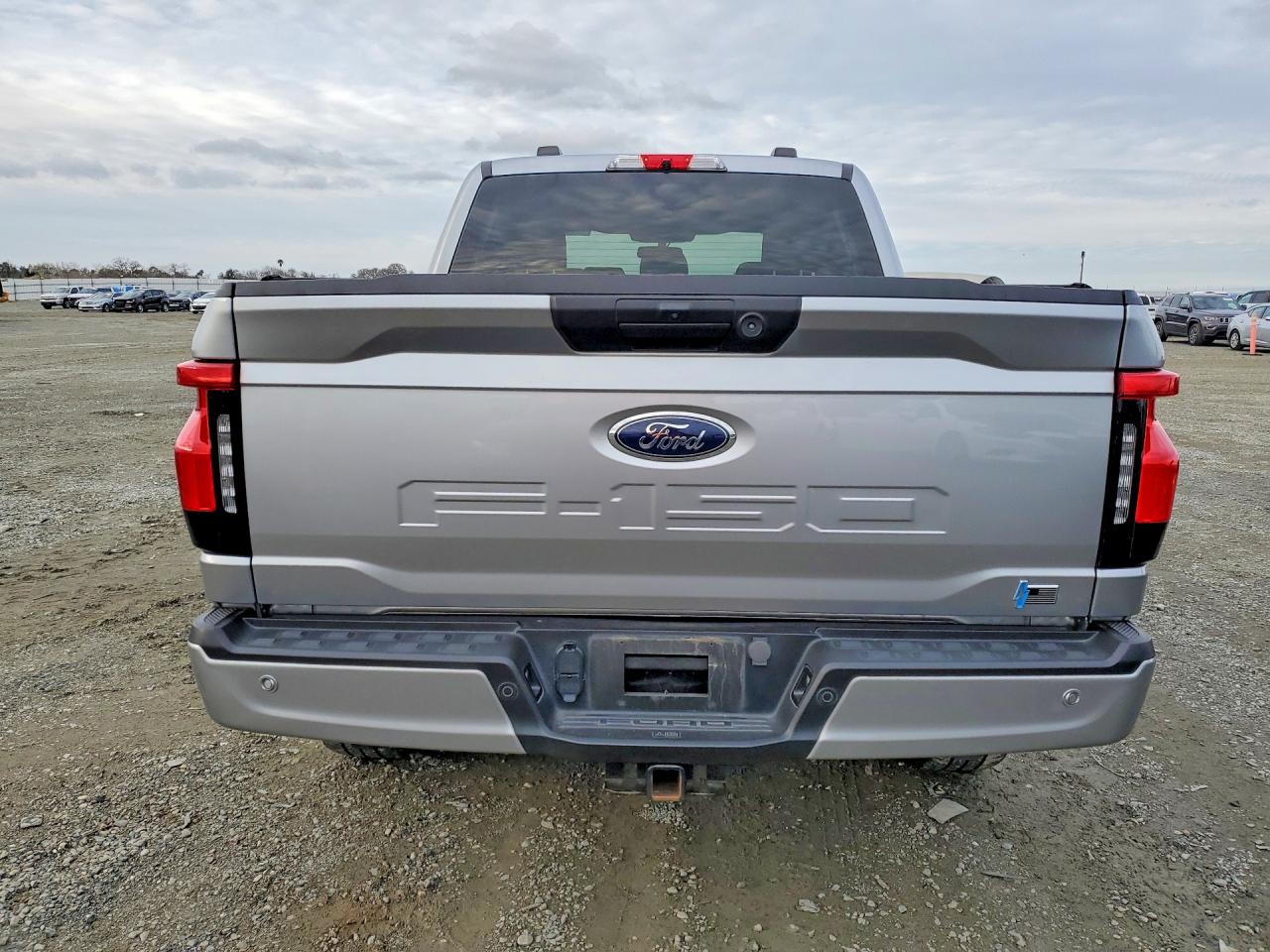2023 FORD F150 LIGHTNING PRO photo 6