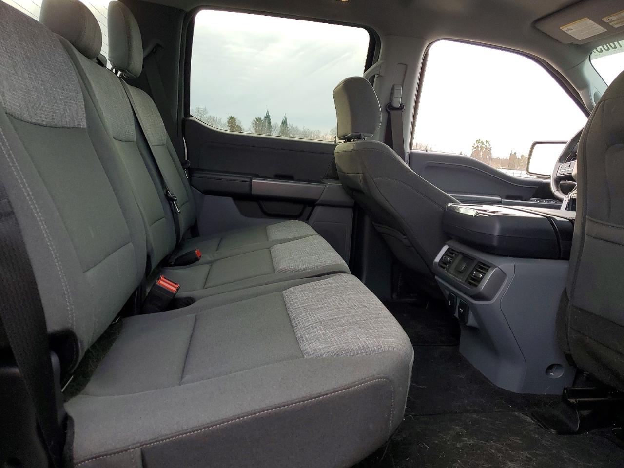2023 FORD F150 LIGHTNING PRO photo 10