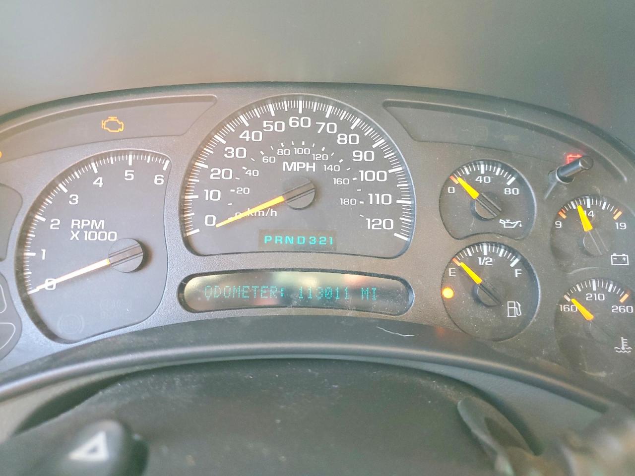 2004 GMC NEW SIERRA C1500 photo 9