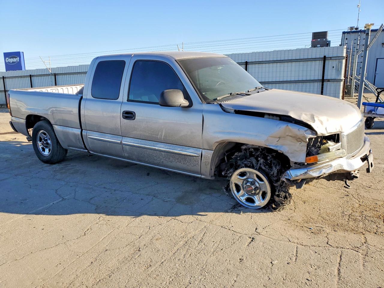 2004 GMC NEW SIERRA C1500 photo 4