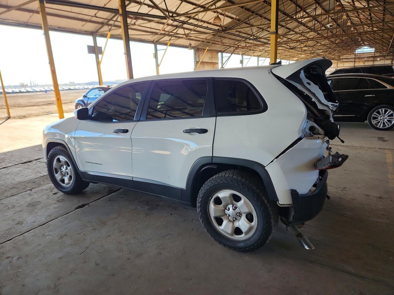 2015 JEEP CHEROKEE SPORT photo 3