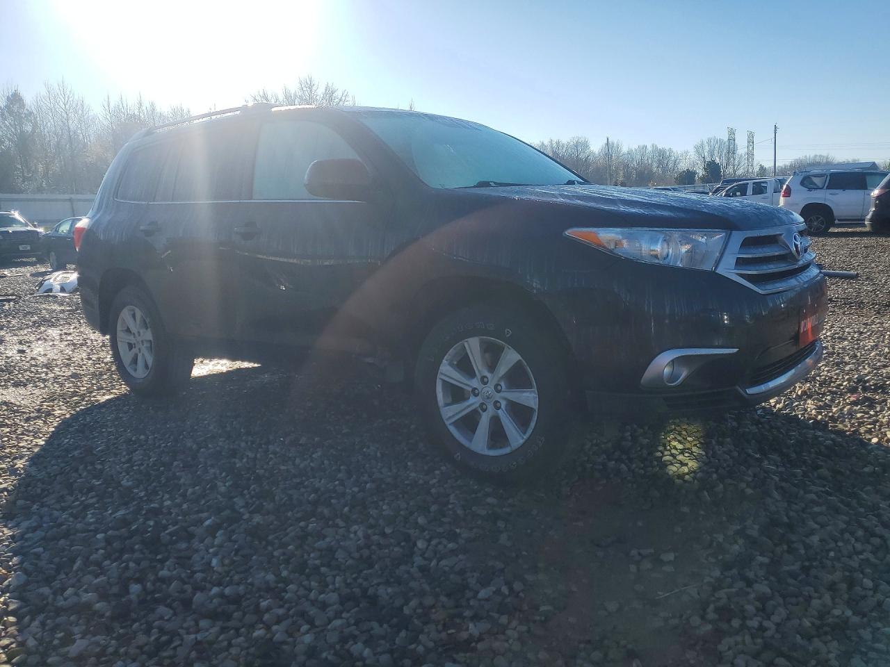 2013 TOYOTA HIGHLANDER SE photo 4