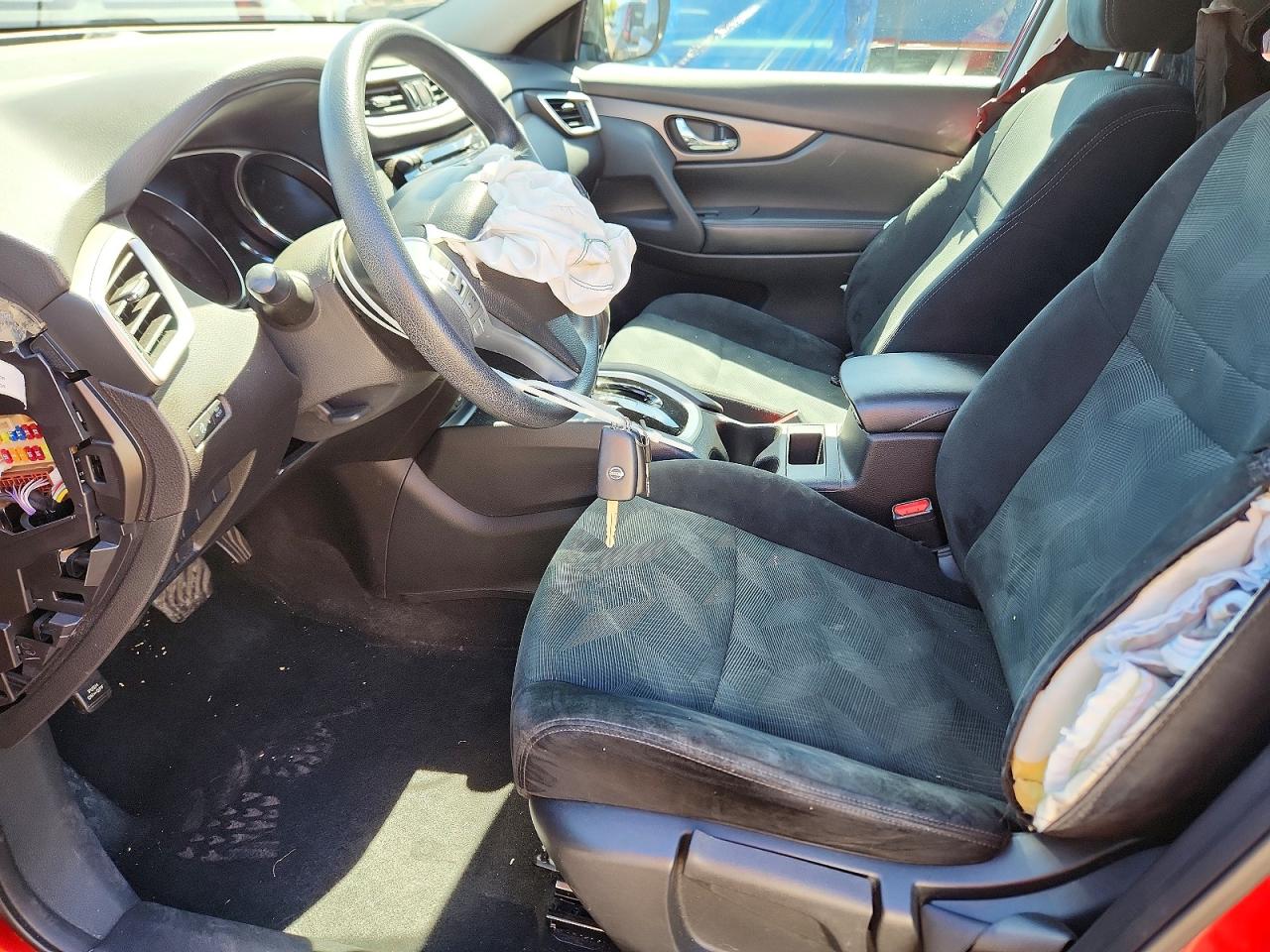 2016 NISSAN ROGUE S photo 13