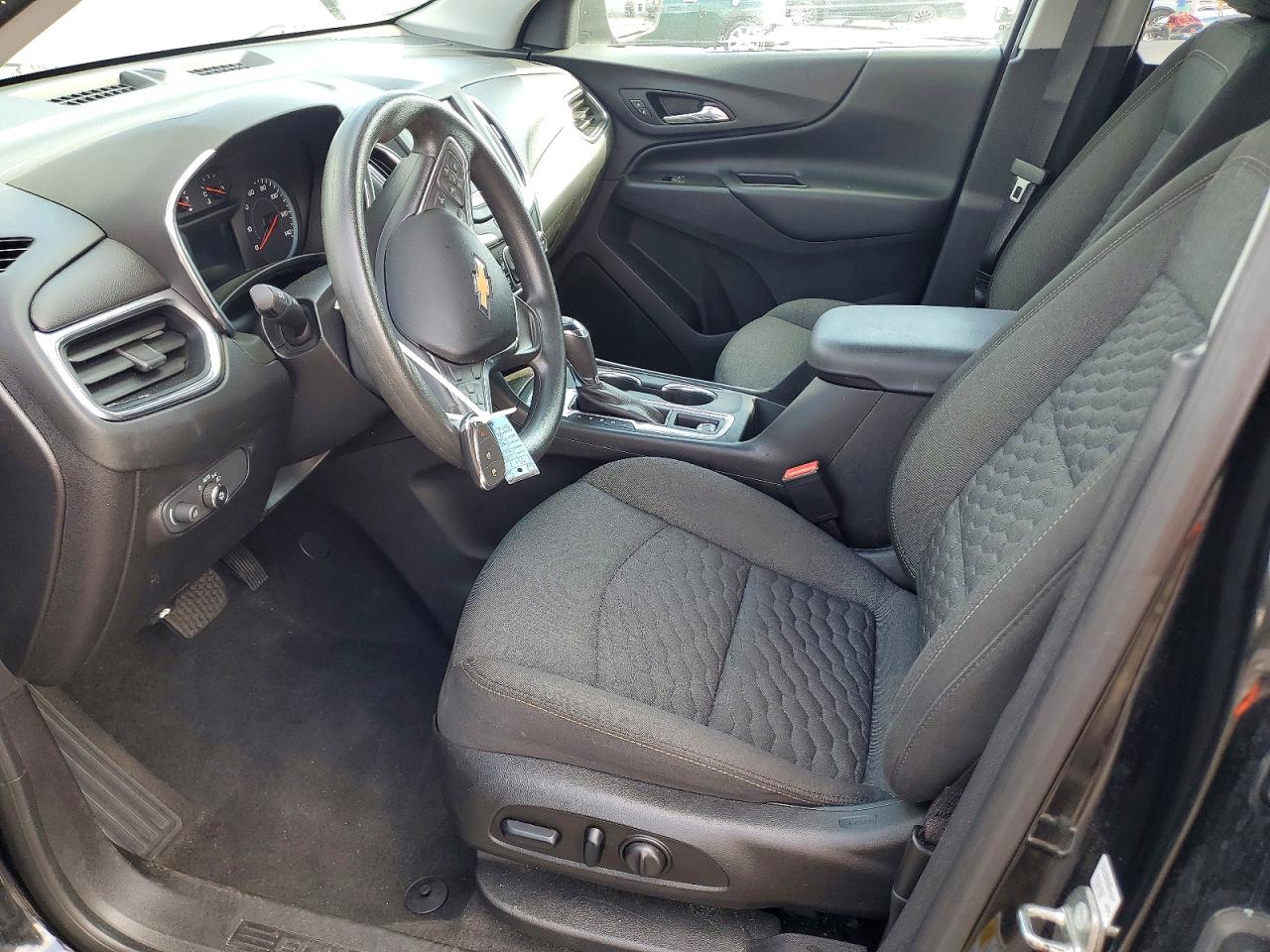 2018 CHEVROLET EQUINOX LT photo 19
