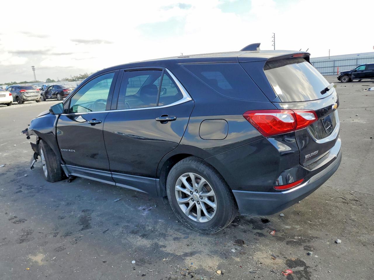 2018 CHEVROLET EQUINOX LT photo 4