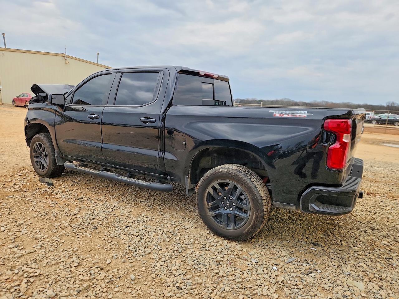 2025 CHEVROLET SILVERADO K1500 LT TRAIL BOSS photo 4