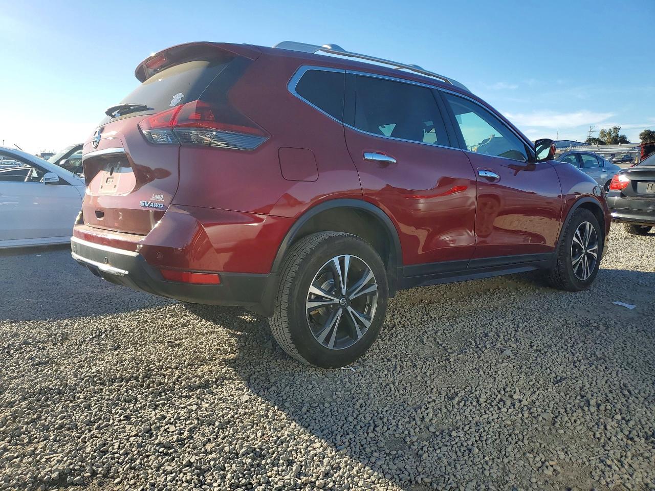 2020 NISSAN ROGUE SV photo 3