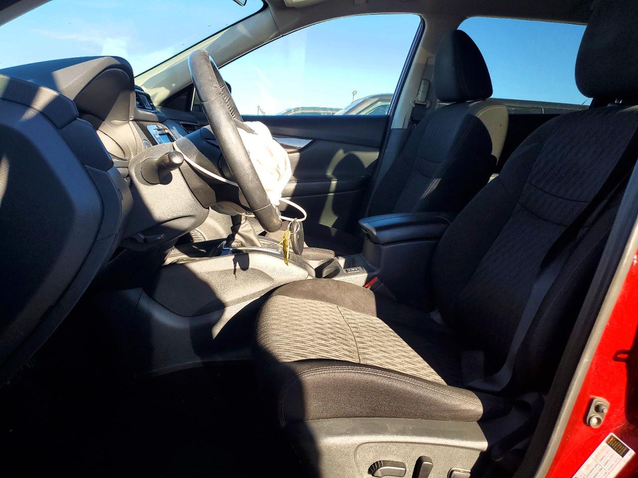 2020 NISSAN ROGUE SV photo 7