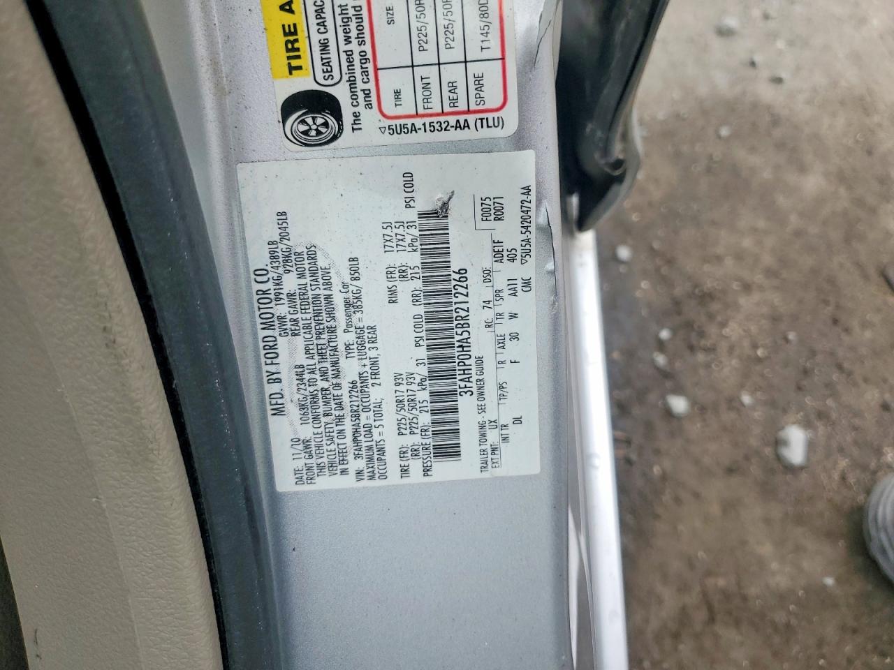 2011 FORD FUSION SE photo 34