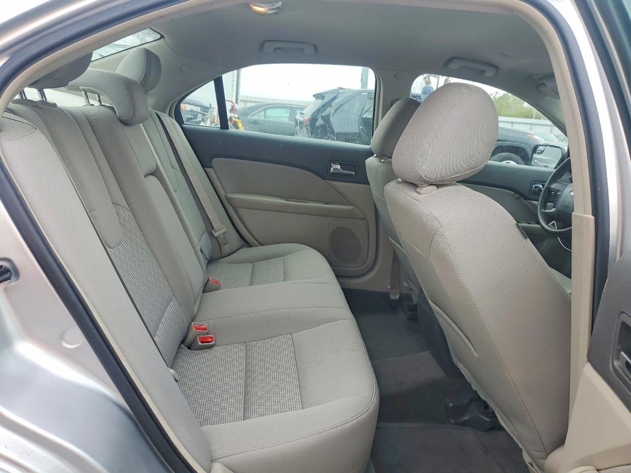 2011 FORD FUSION SE photo 28
