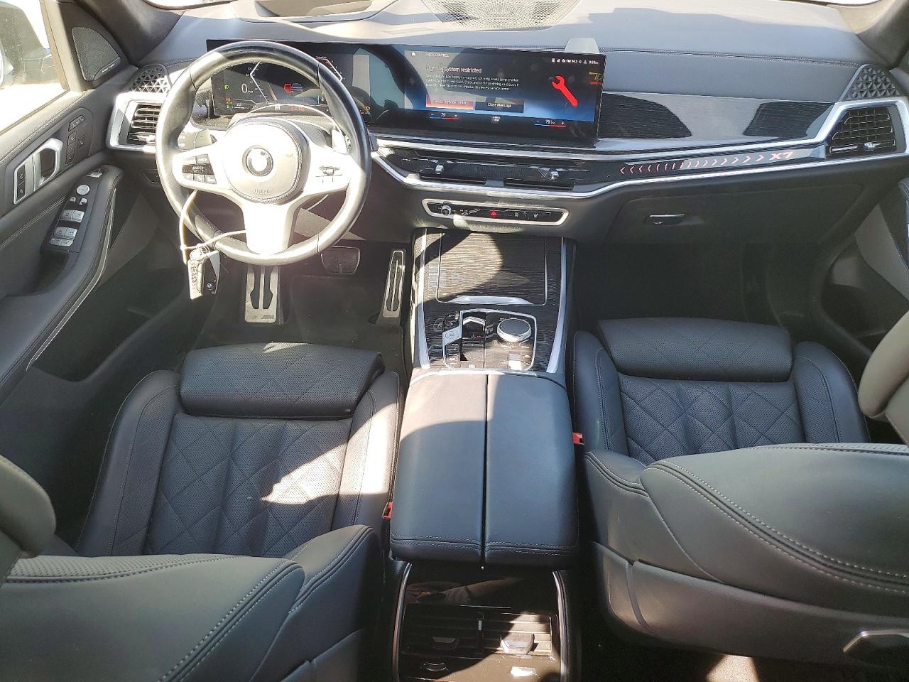 2023 BMW X7 XDRIVE40I photo 8