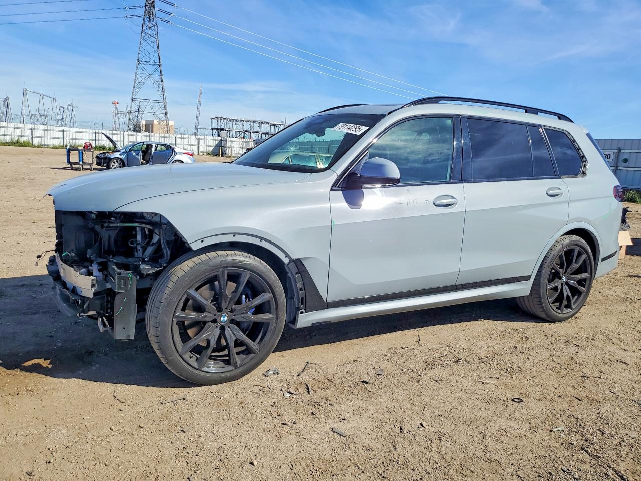 2023 BMW X7