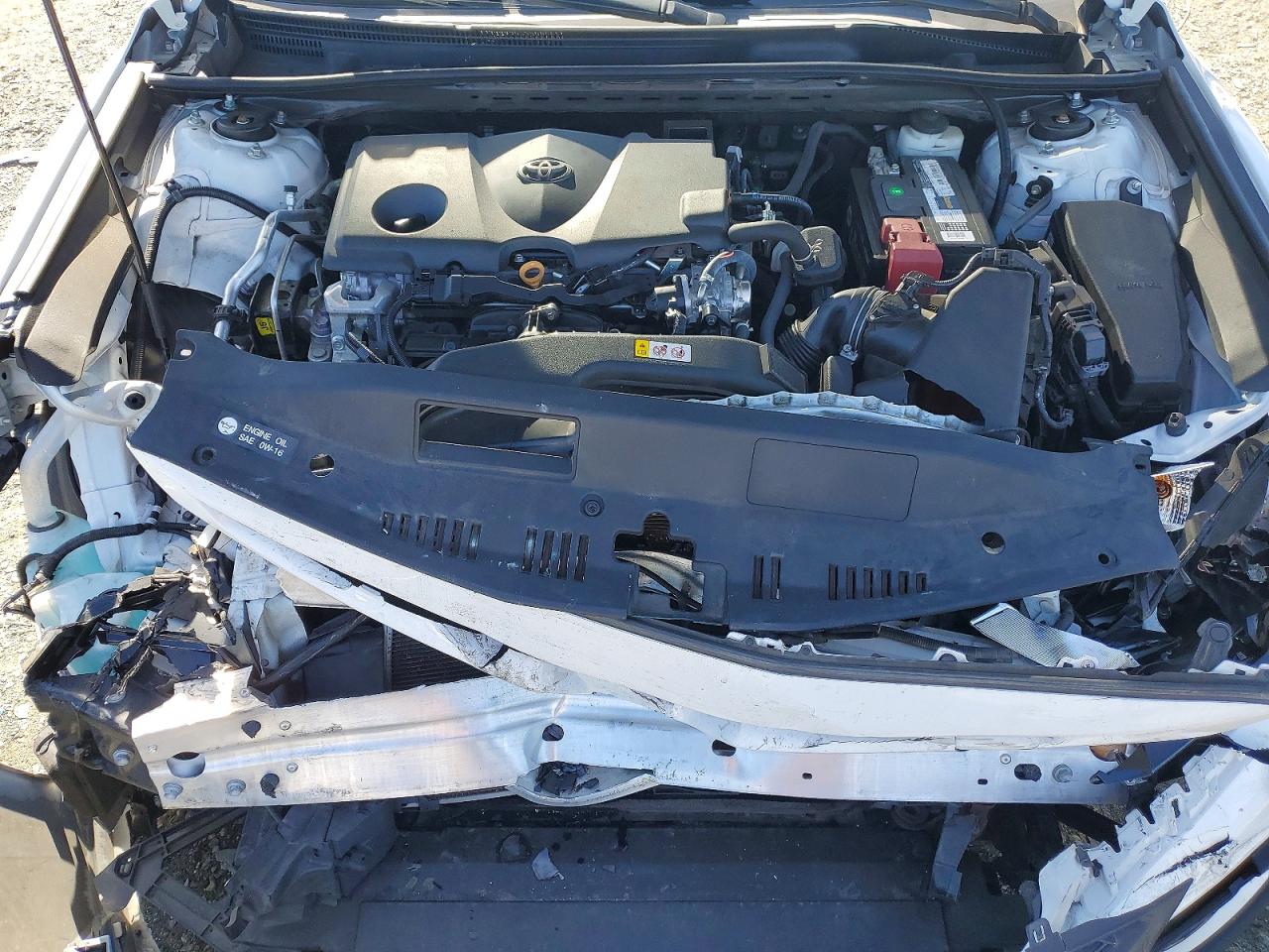 2021 TOYOTA CAMRY SE photo 31