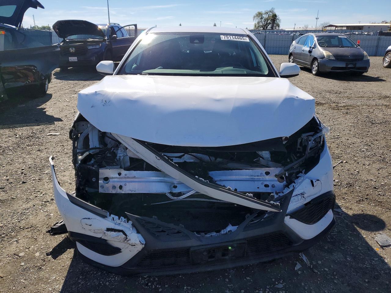 2021 TOYOTA CAMRY SE photo 13