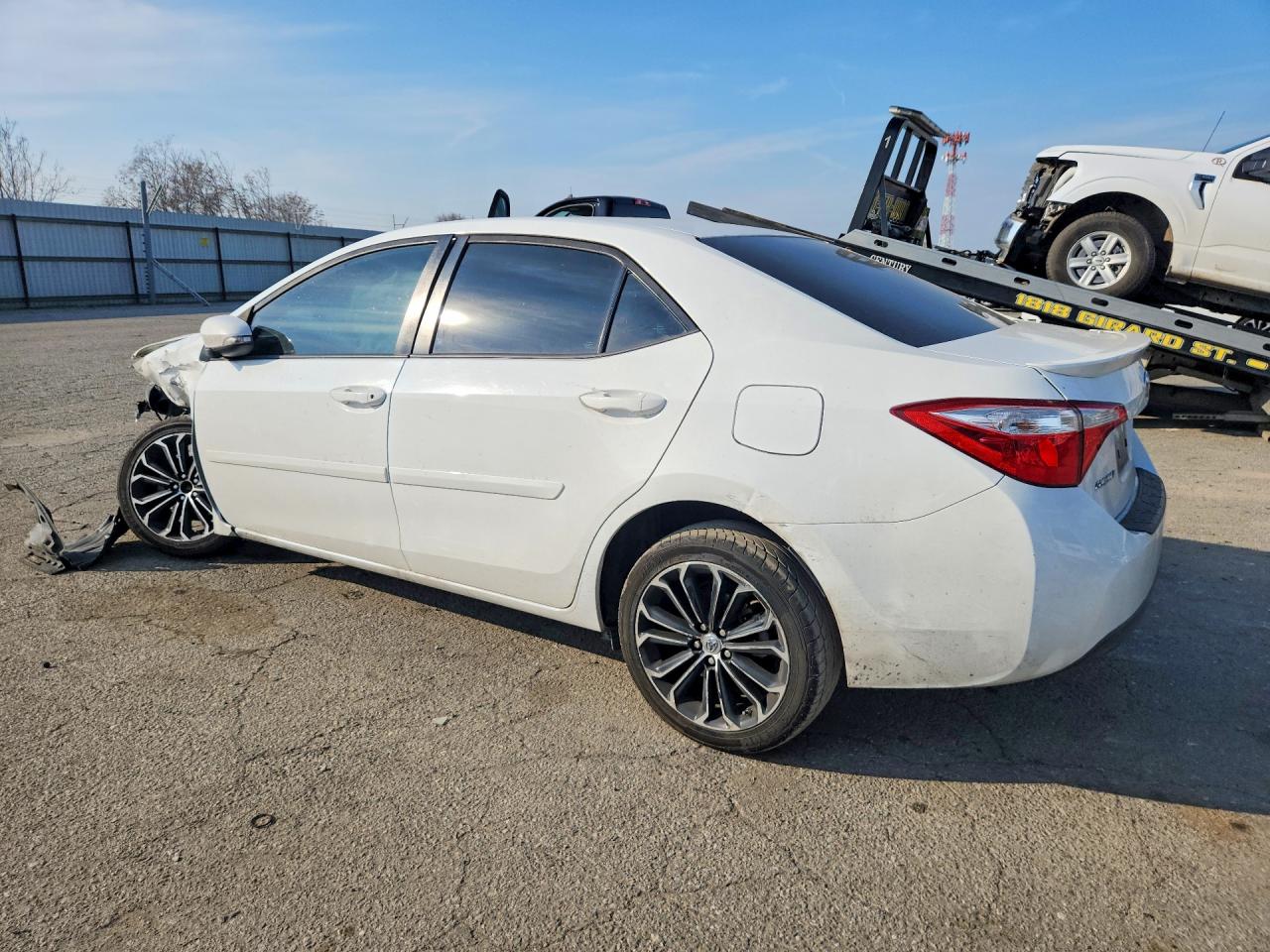 2016 TOYOTA COROLLA S PLUS photo 2