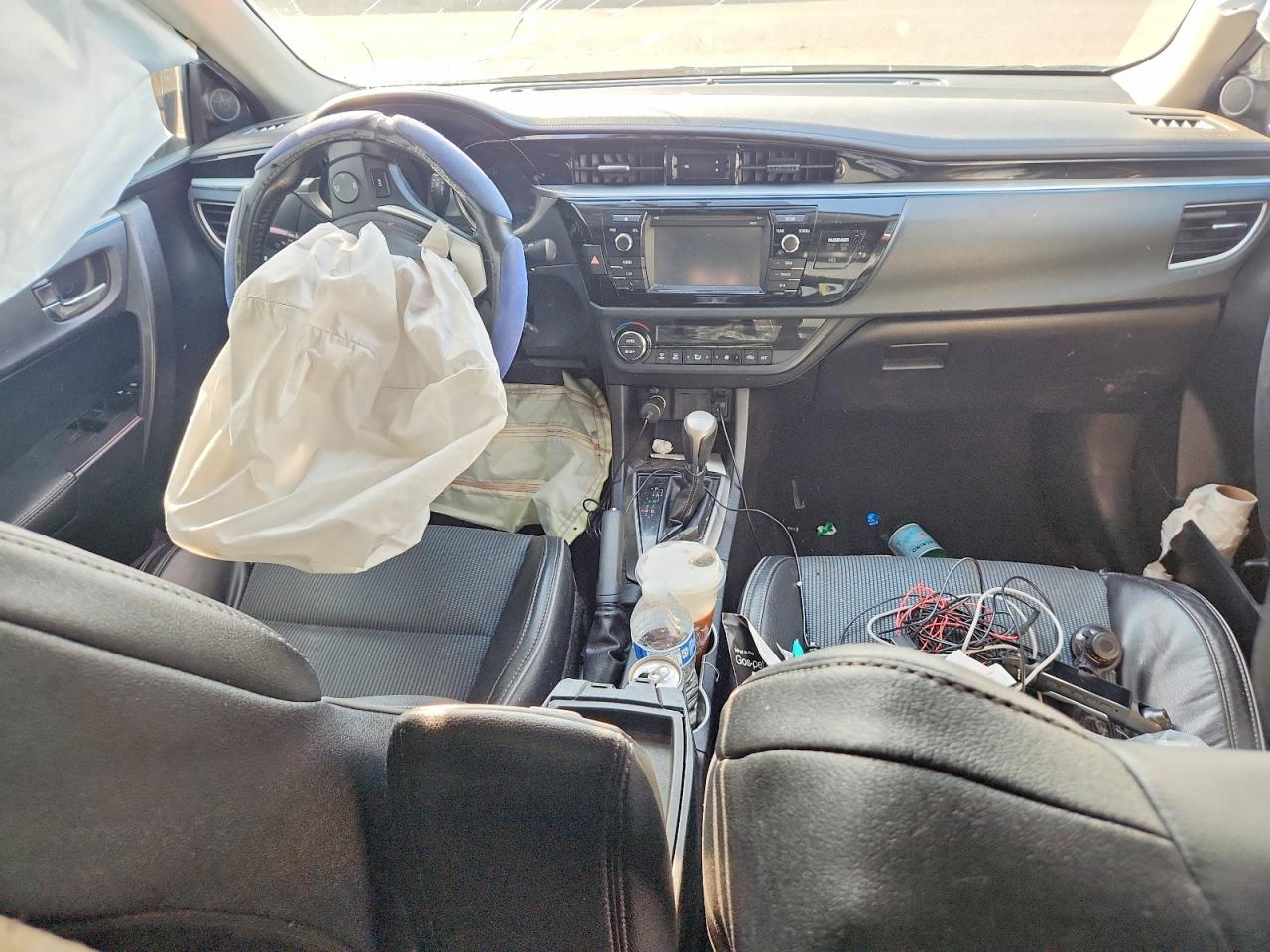 2016 TOYOTA COROLLA S PLUS photo 8