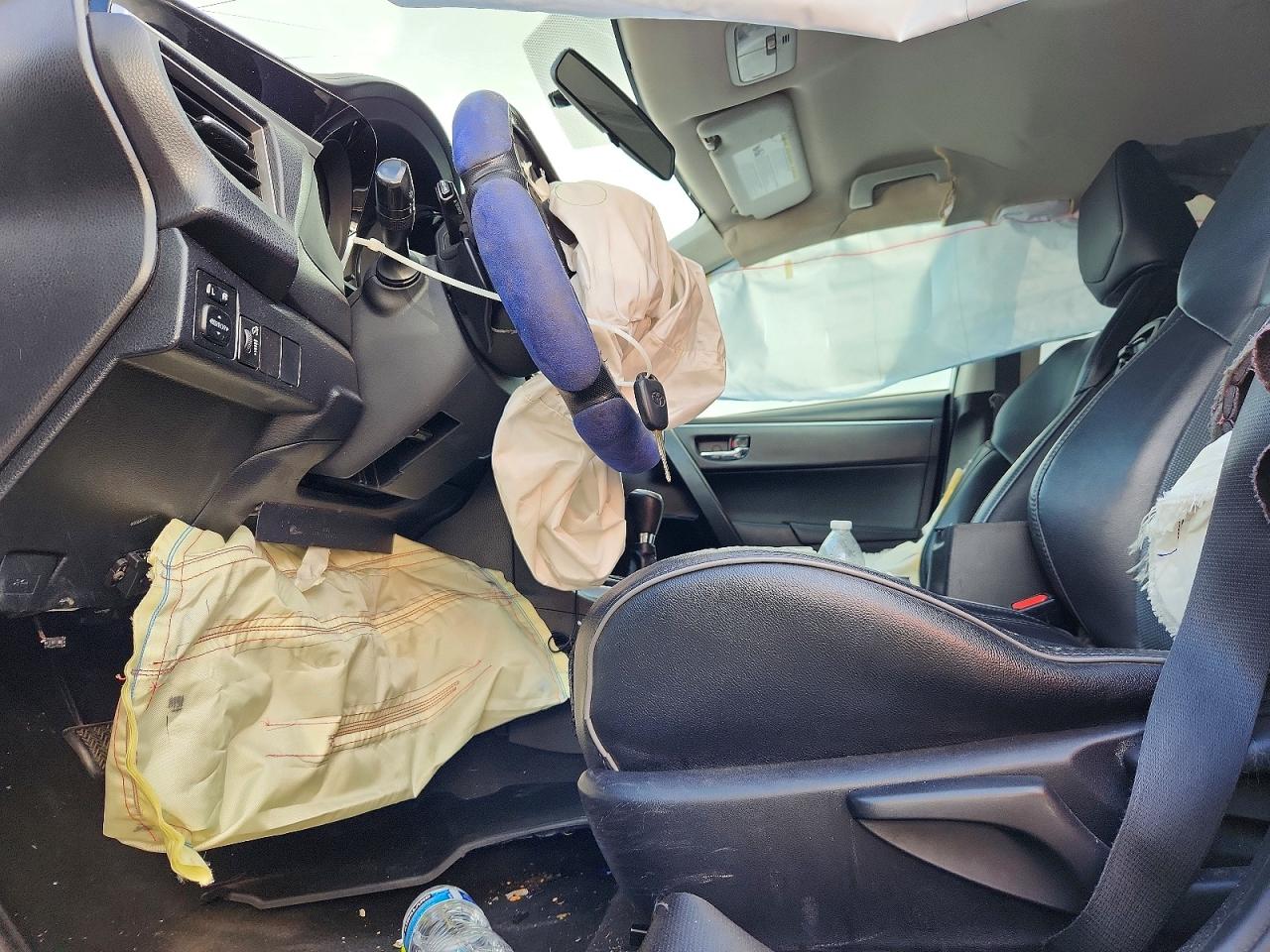 2016 TOYOTA COROLLA S PLUS photo 7