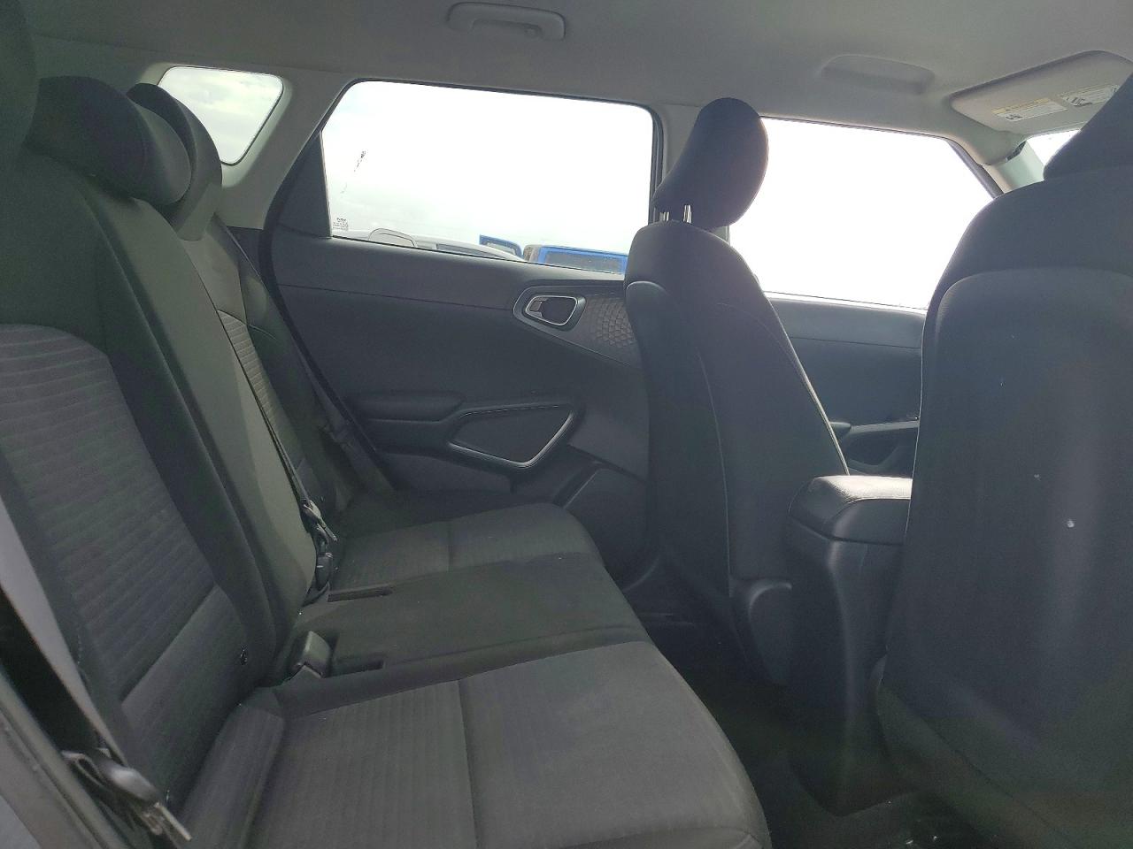 2020 KIA SOUL S photo 19