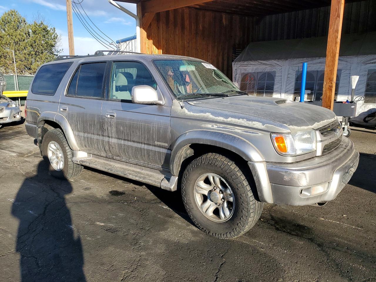 2002 TOYOTA 4RUNNER SR5 photo 4