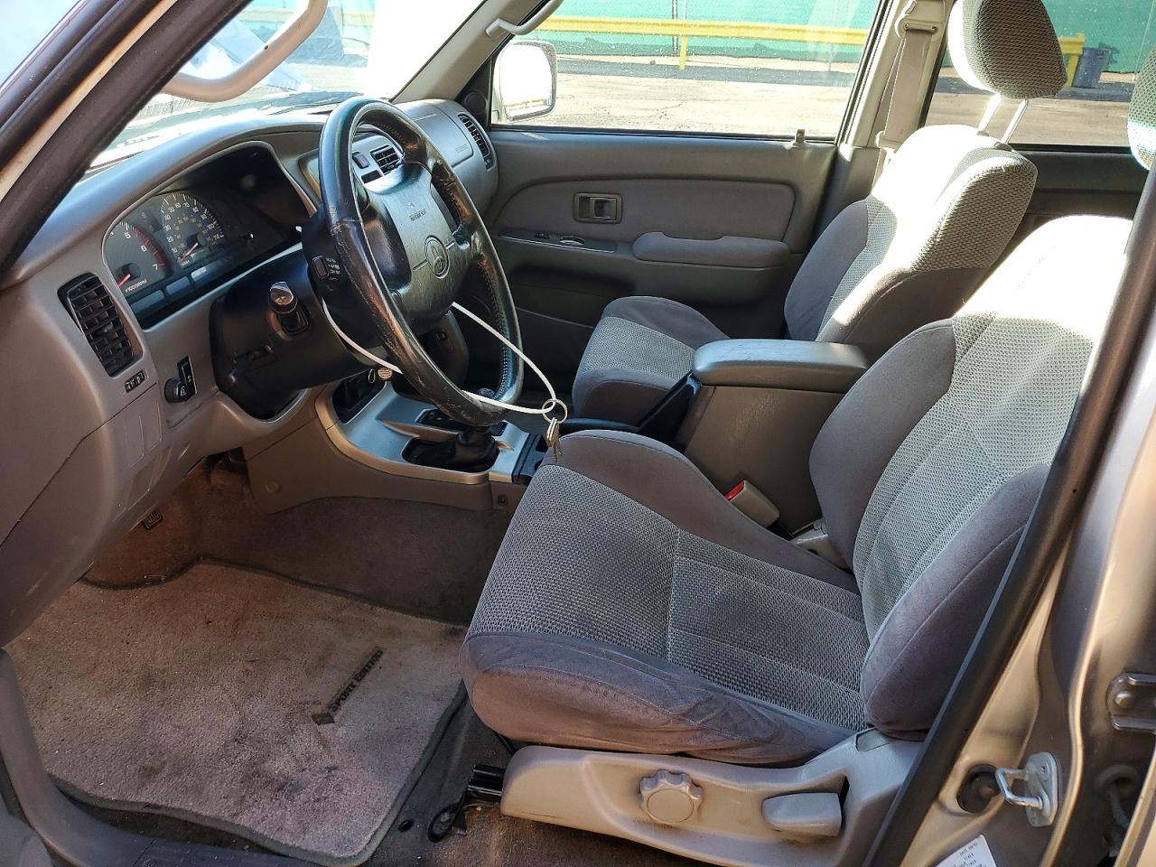 2002 TOYOTA 4RUNNER SR5 photo 7