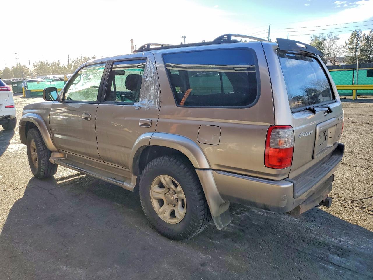 2002 TOYOTA 4RUNNER SR5 photo 2