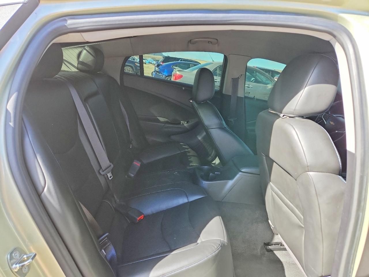 2017 CHEVROLET VOLT LT photo 28