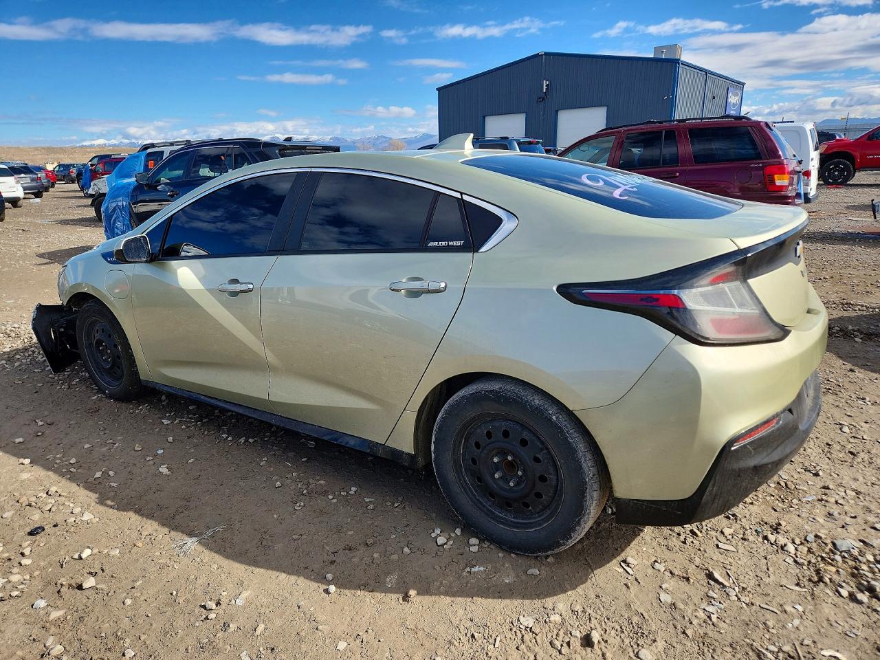 2017 CHEVROLET VOLT LT photo 4