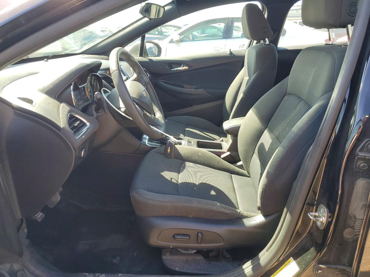2016 CHEVROLET CRUZE LT photo 13