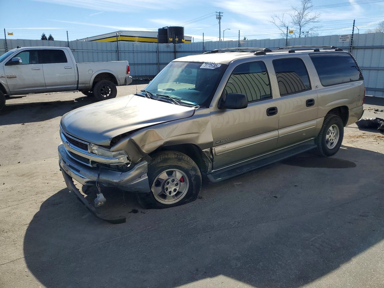 2000 CHEVROLET SUBURBAN K1500 photo 2