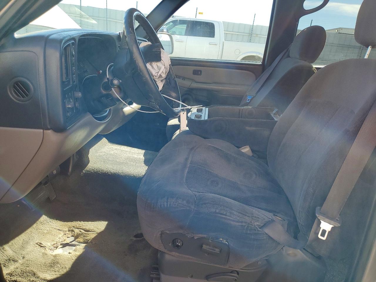 2000 CHEVROLET SUBURBAN K1500 photo 13