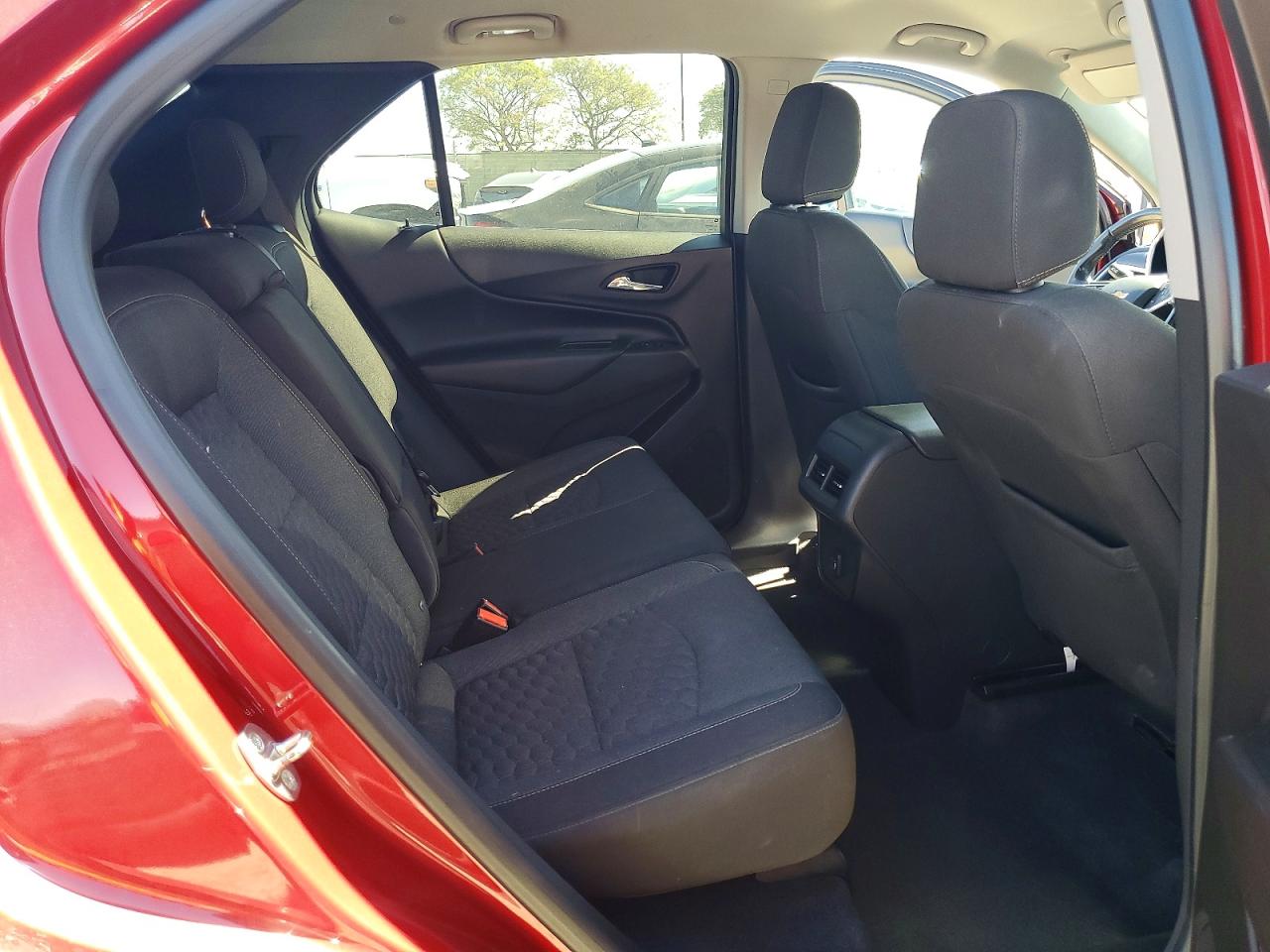 2019 CHEVROLET EQUINOX photo 21