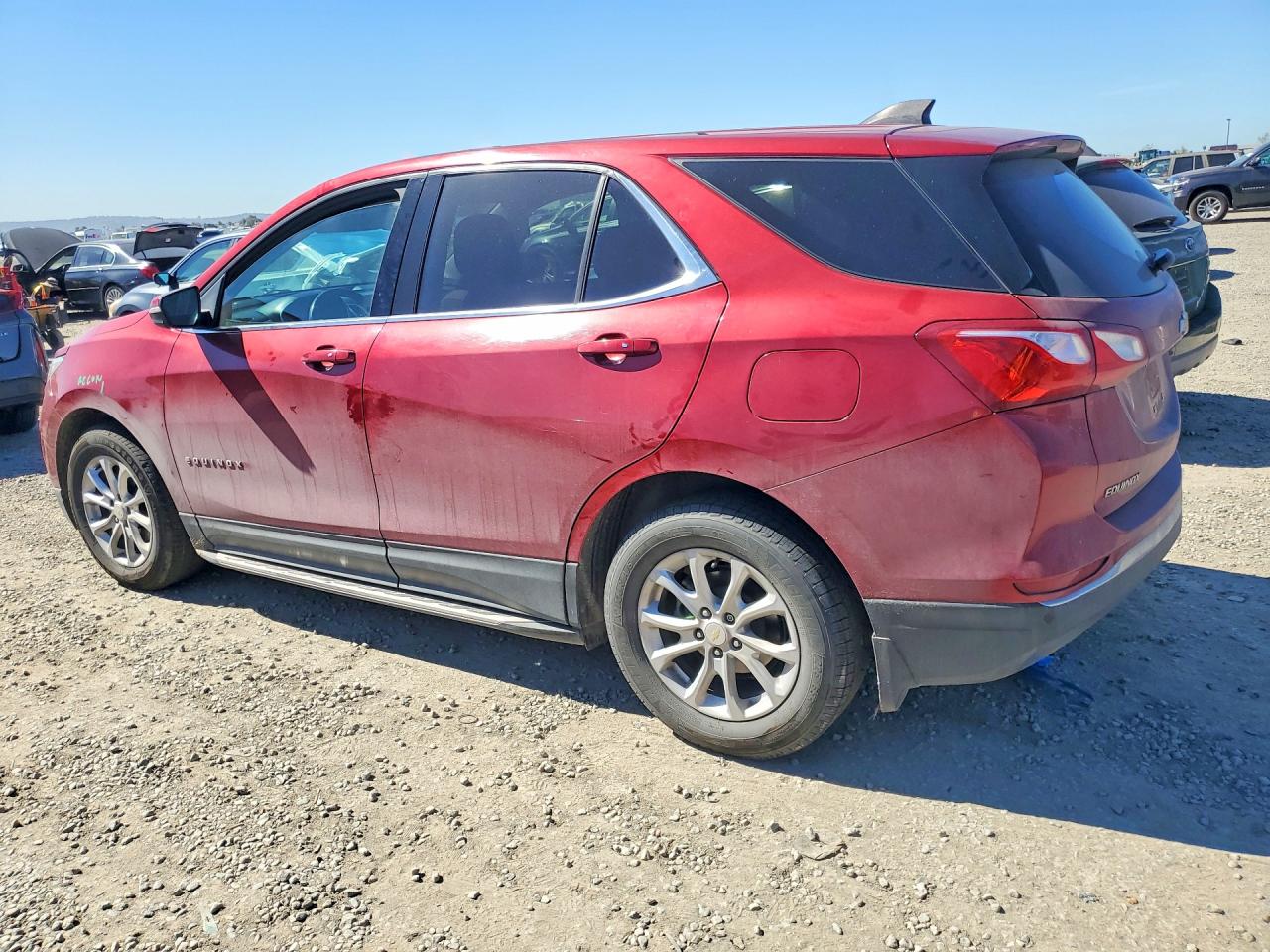 2019 CHEVROLET EQUINOX photo 3