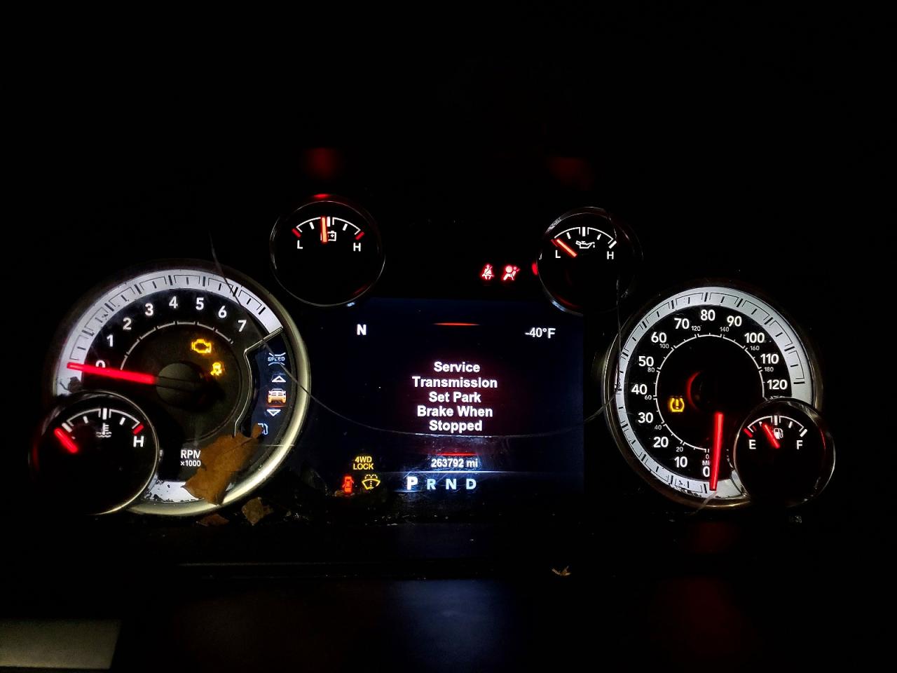 2015 RAM 1500 LARAMIE photo 9