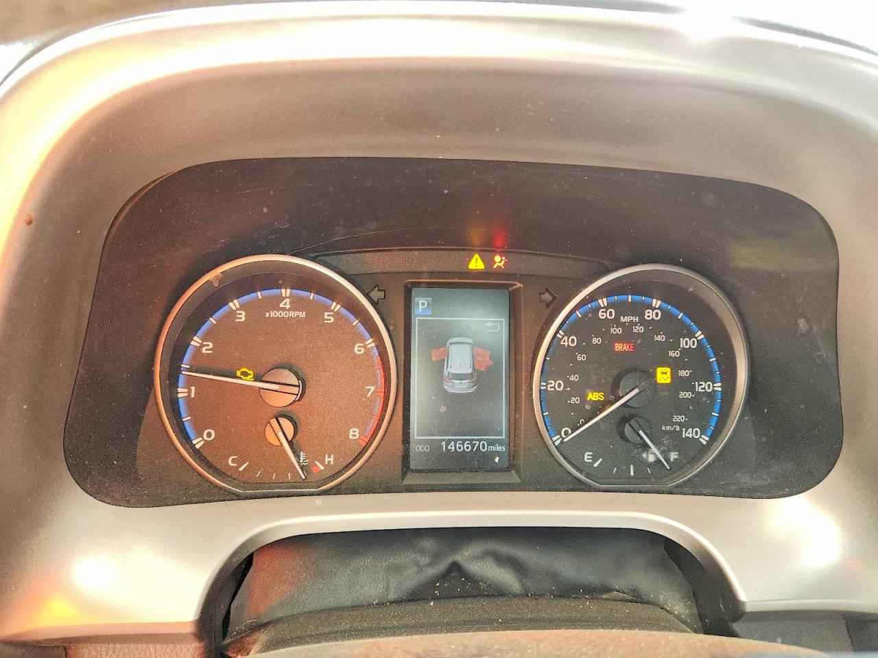 2017 TOYOTA RAV4 LE photo 9