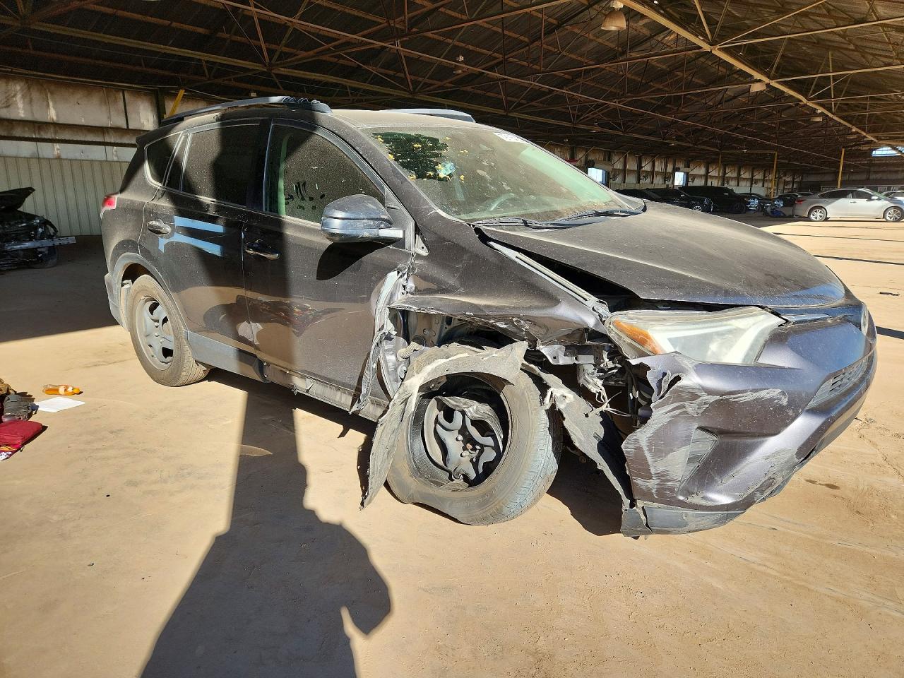 2017 TOYOTA RAV4 LE photo 4