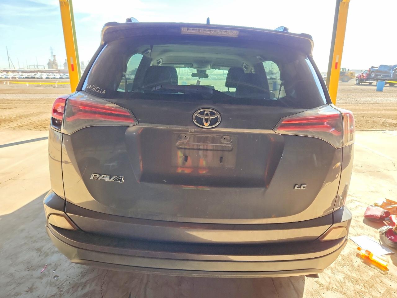 2017 TOYOTA RAV4 LE photo 6