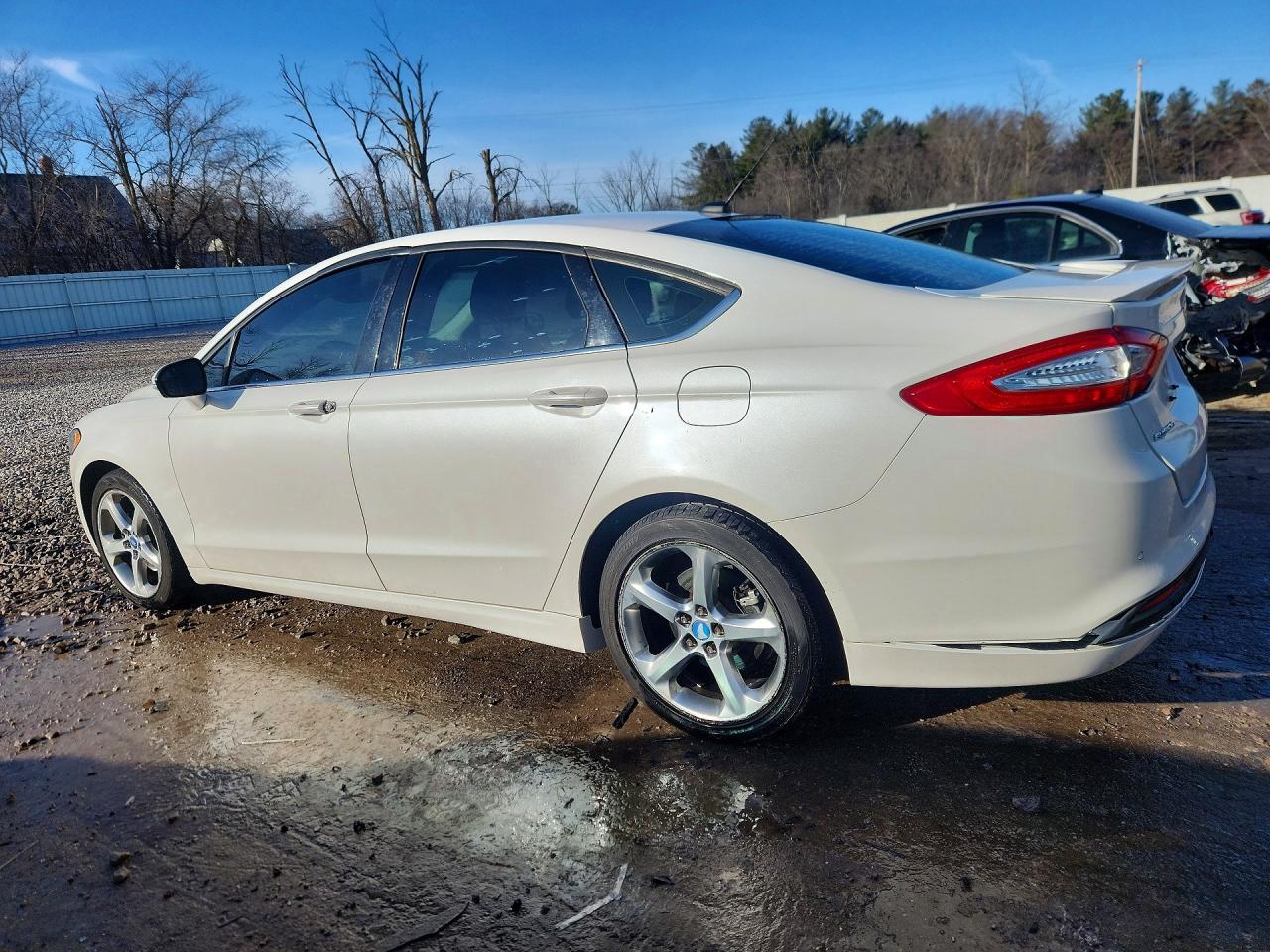 2013 FORD FUSION SE photo 3