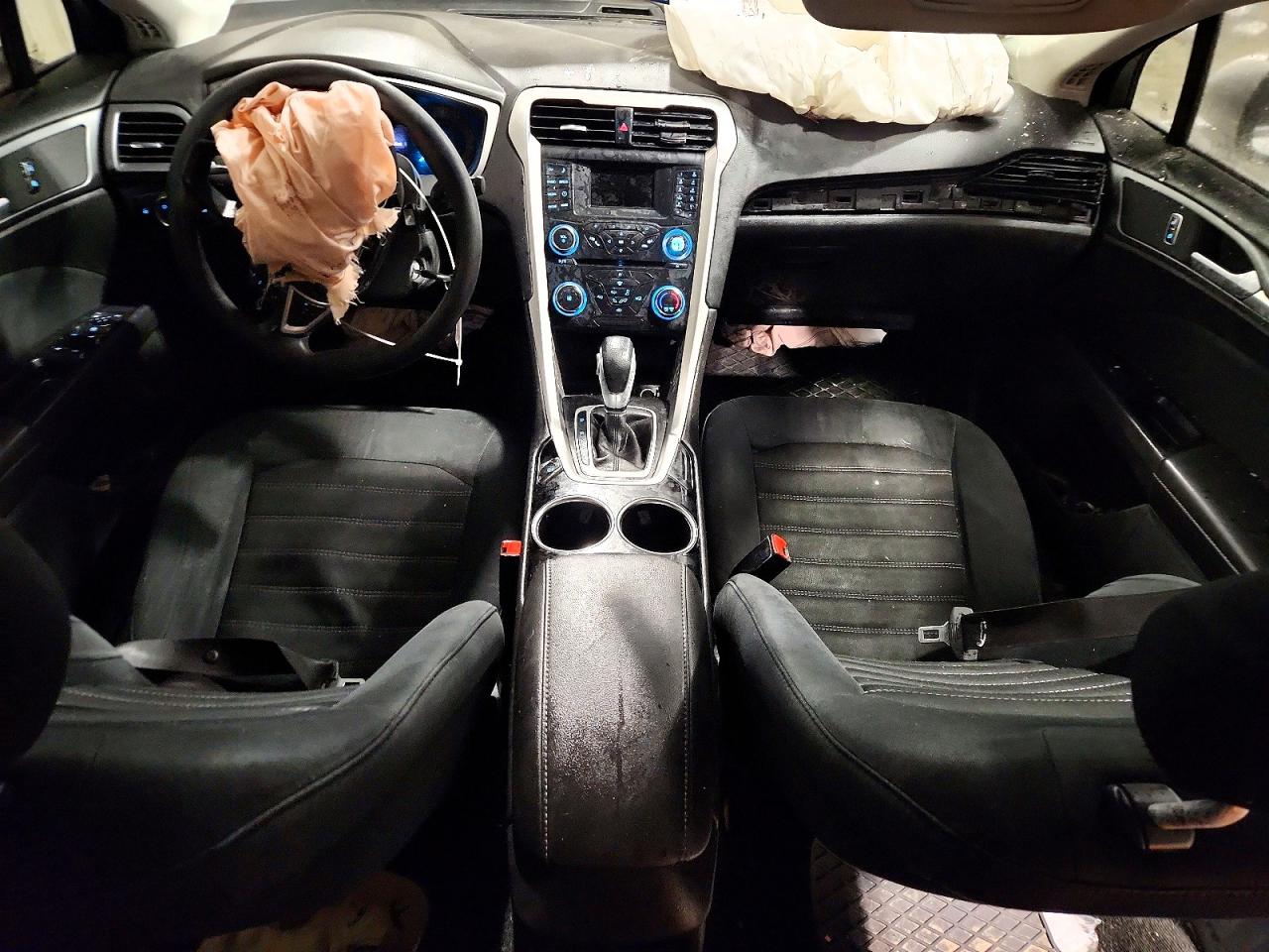 2013 FORD FUSION SE photo 8