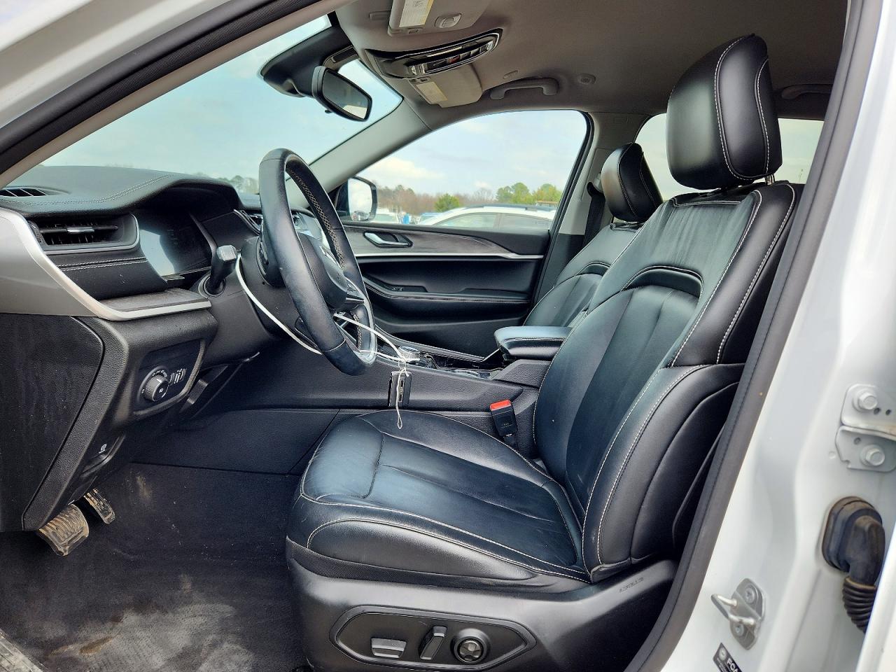 2022 JEEP GRAND CHEROKEE L LIMITED photo 7